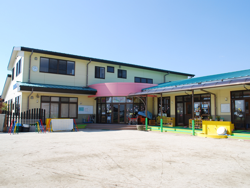 園舎外観